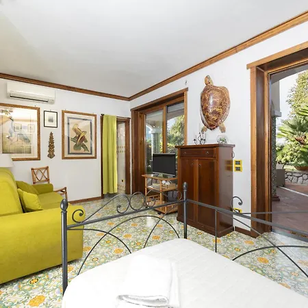 Апартаменты Giovannella, Капри