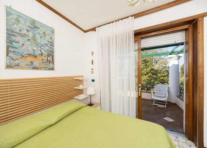 Giovannella, Apartment *