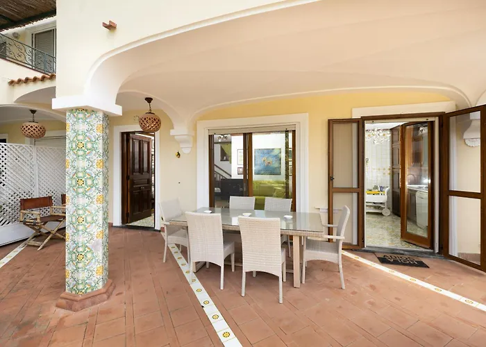 Giovannella, Apartment